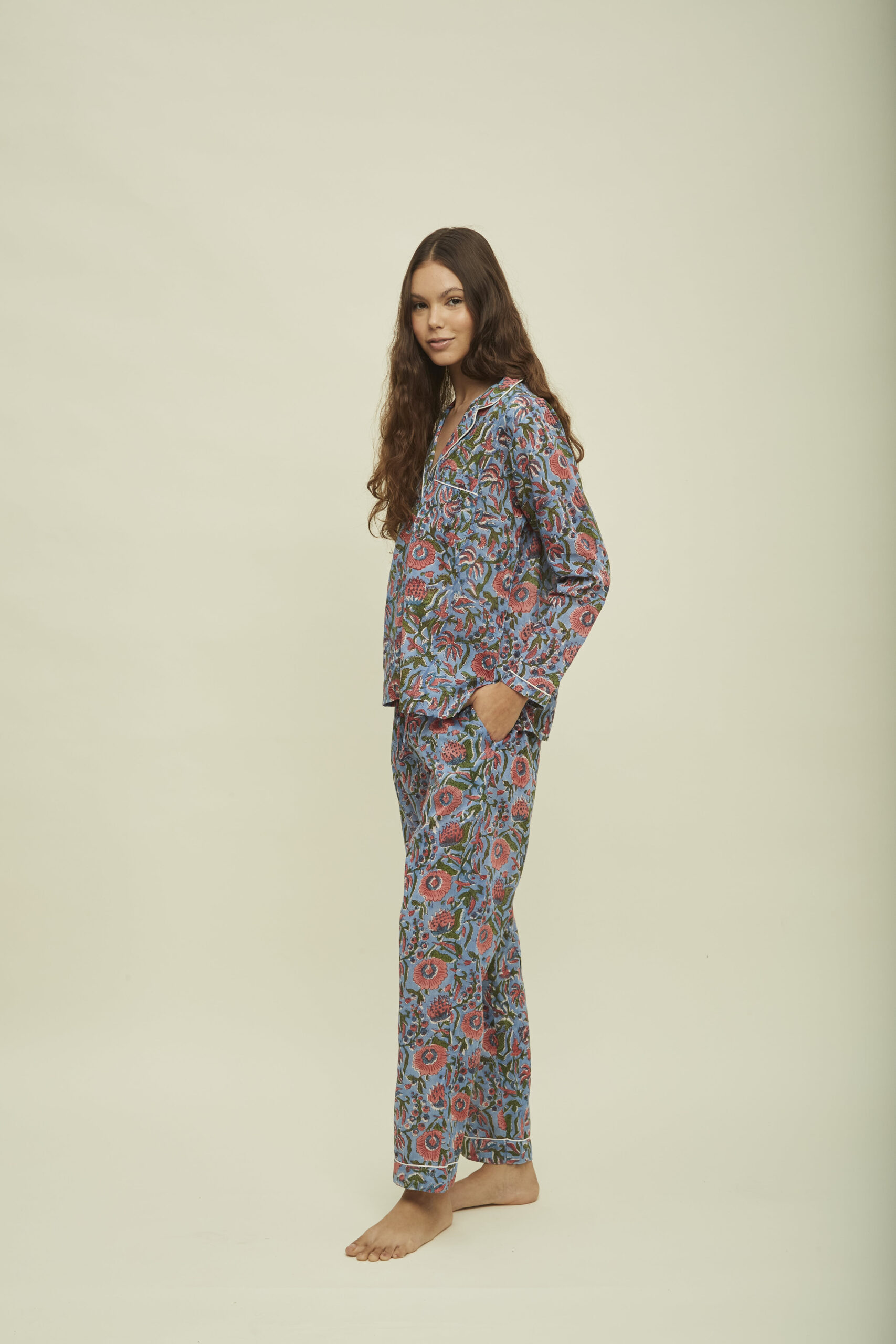 Chaqueta y Pantalón - Imagen 2