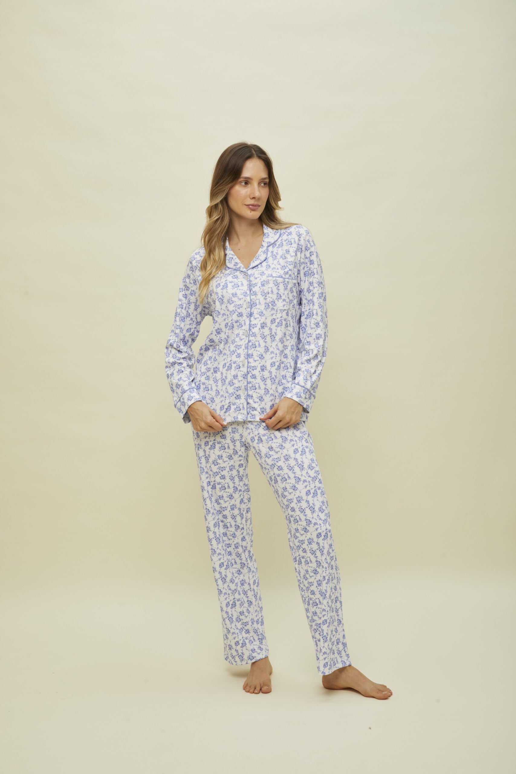 CHAQUETA Y PANTALON