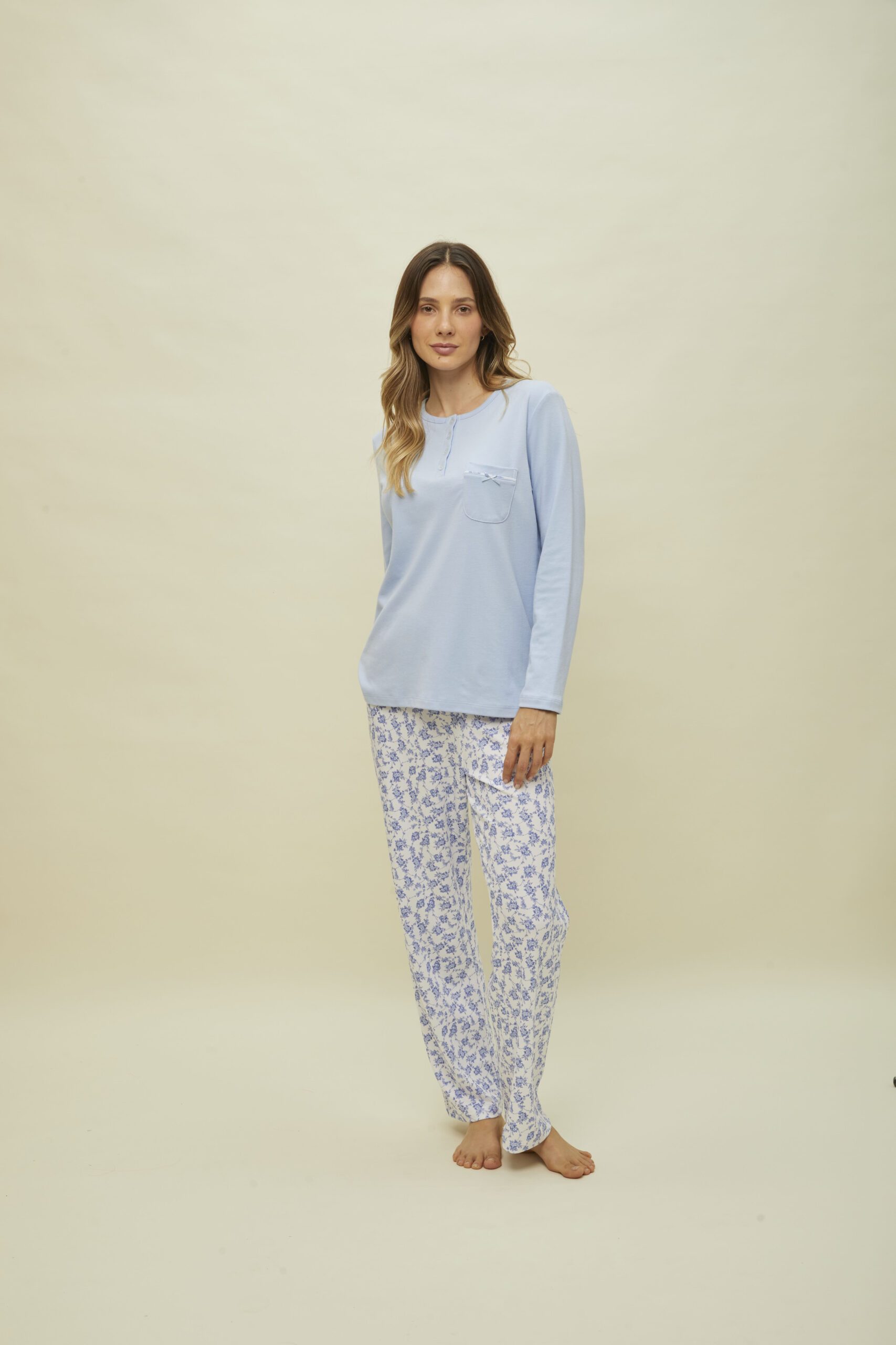 POLO Y PANTALON