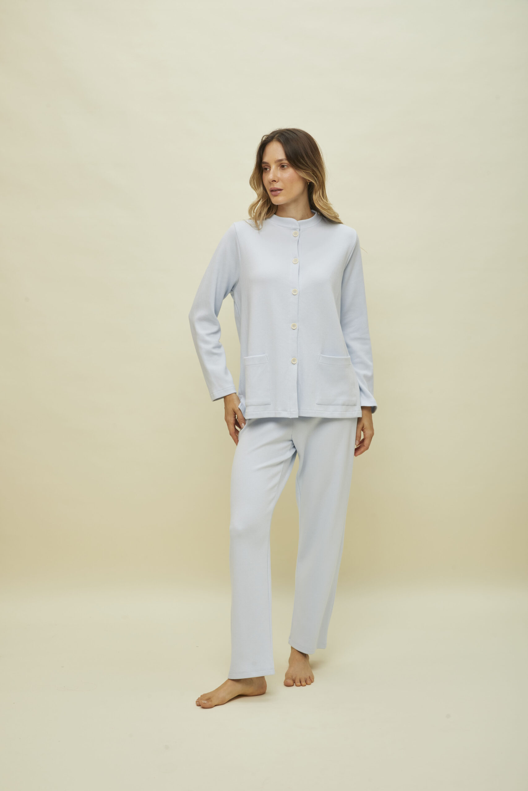 CHAQUETA Y PANTALON - Imagen 2