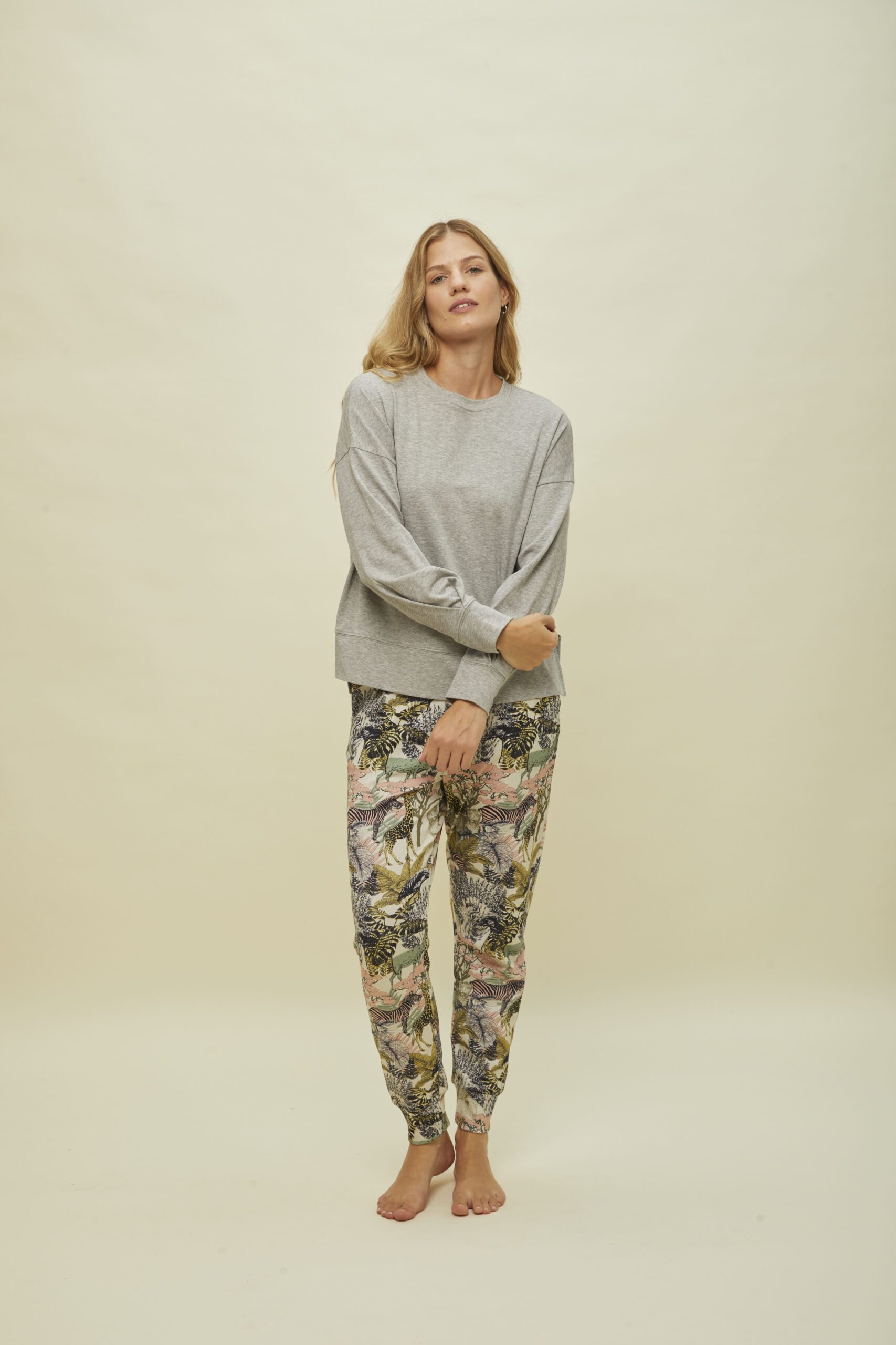 POLO Y PANTALON - Imagen 3