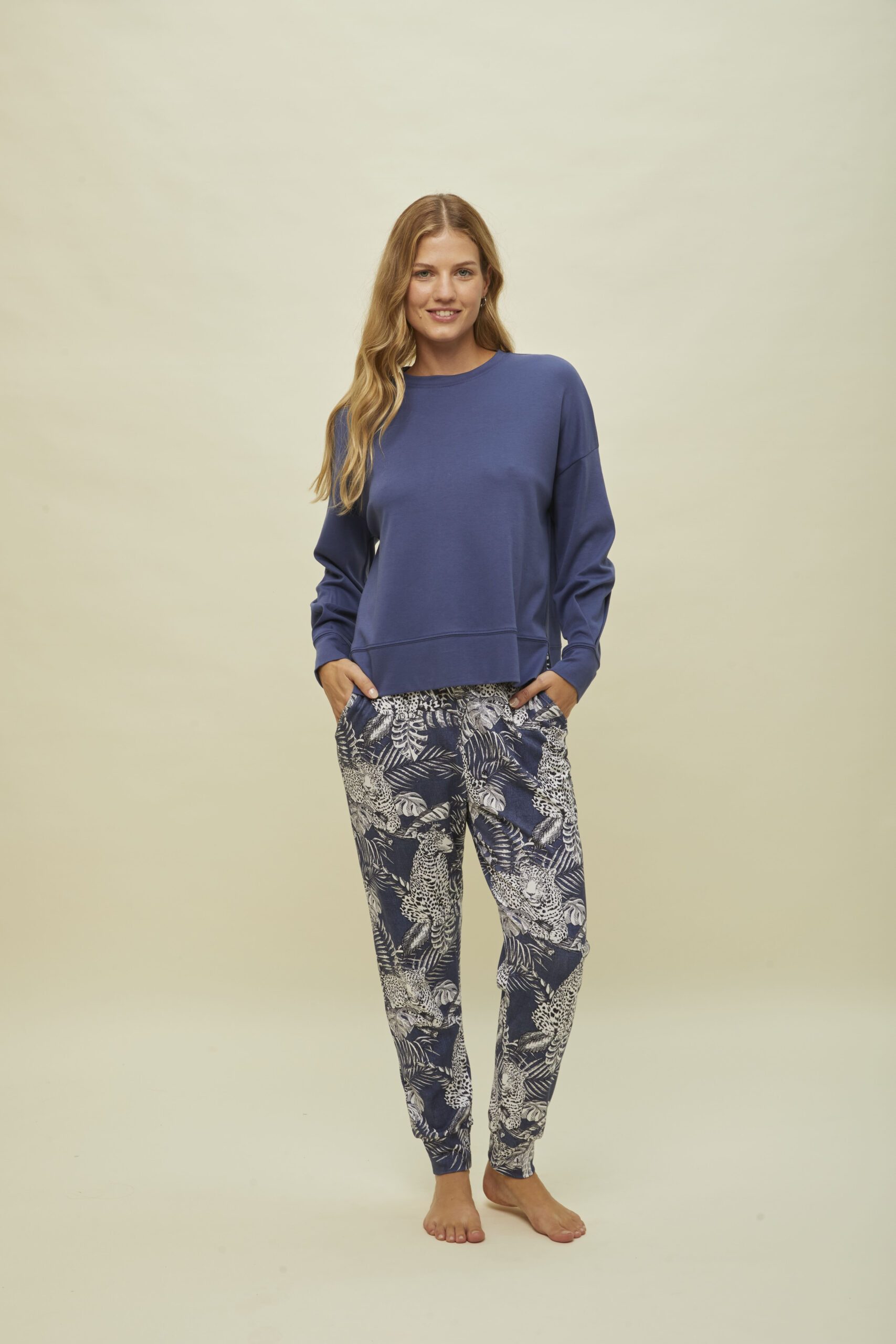 POLO Y PANTALON