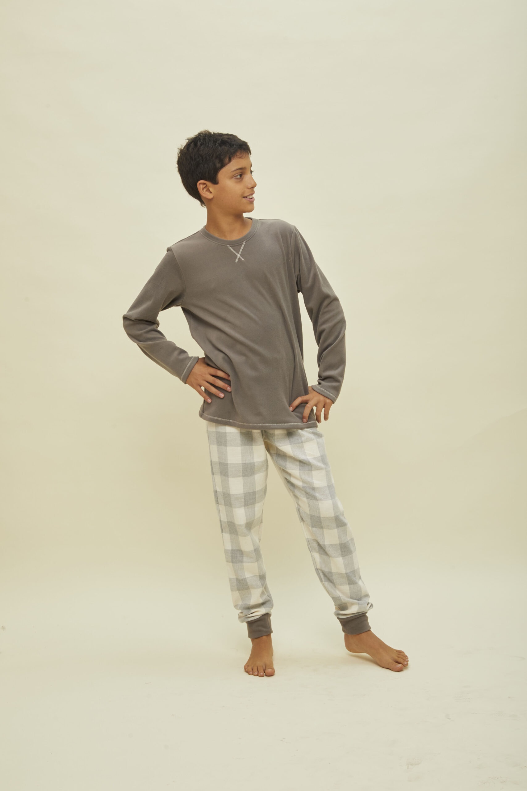 Polo y Pantalón - Imagen 2