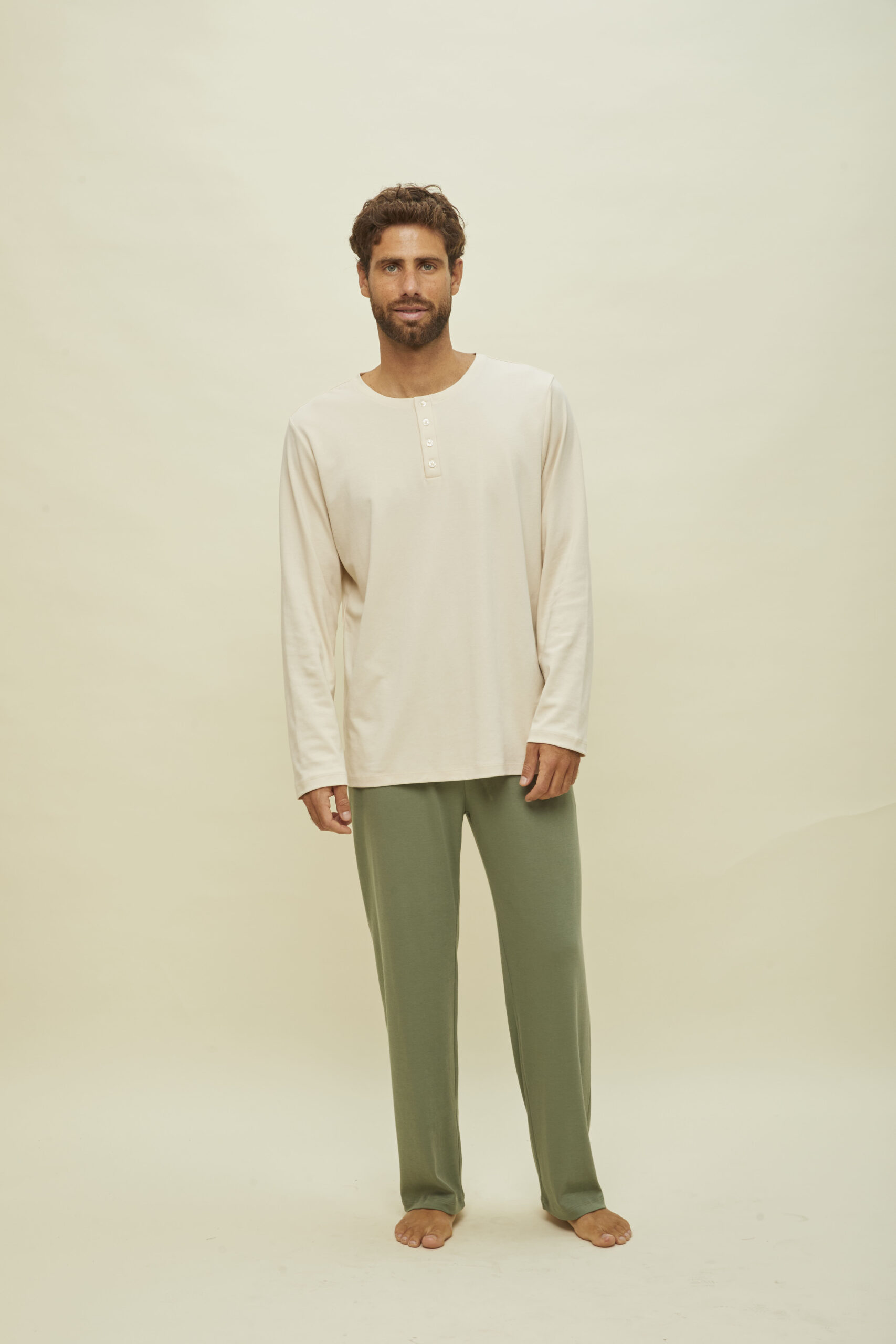 Polo y Pantalón - Imagen 2