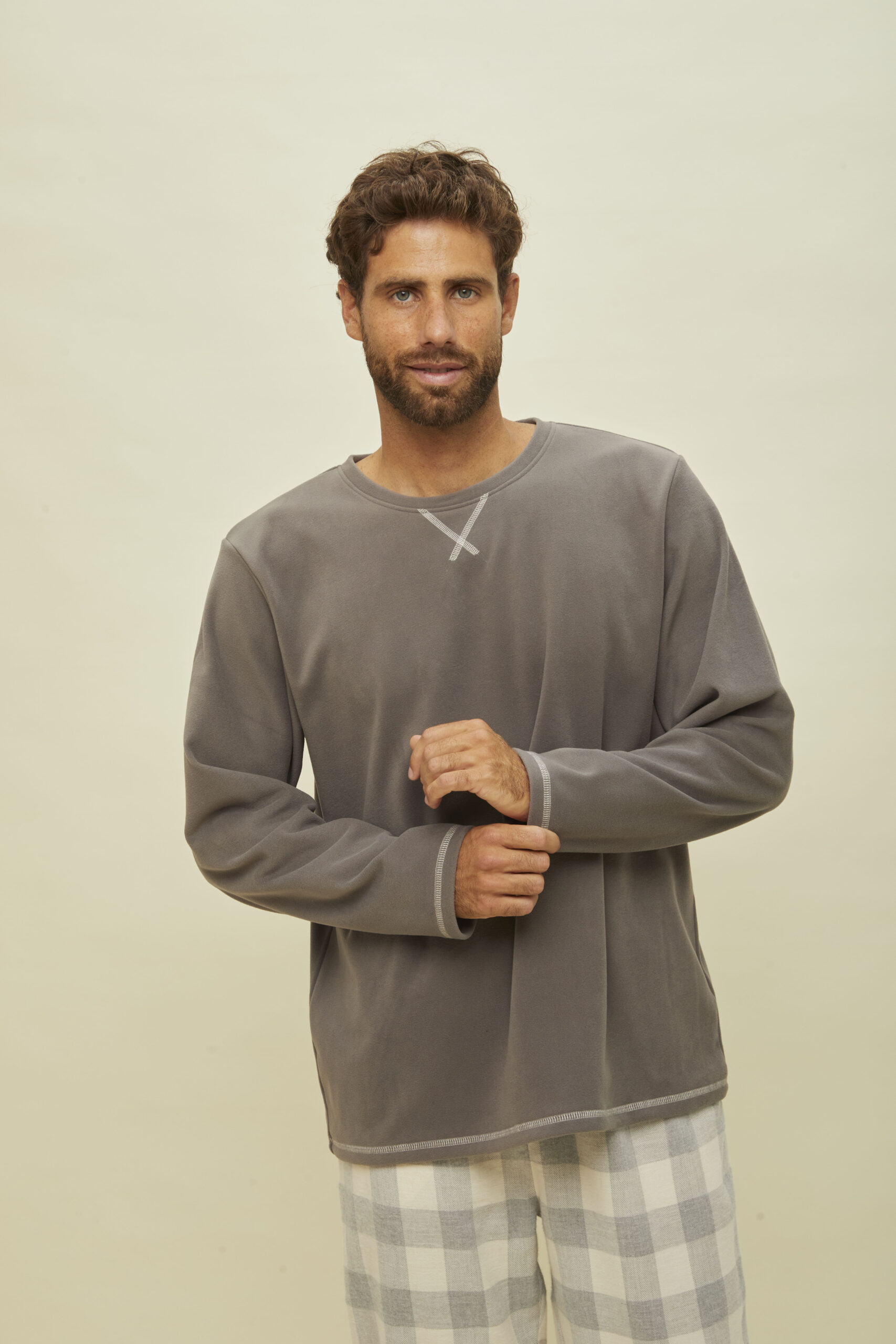 Polo y Pantalón - Imagen 4