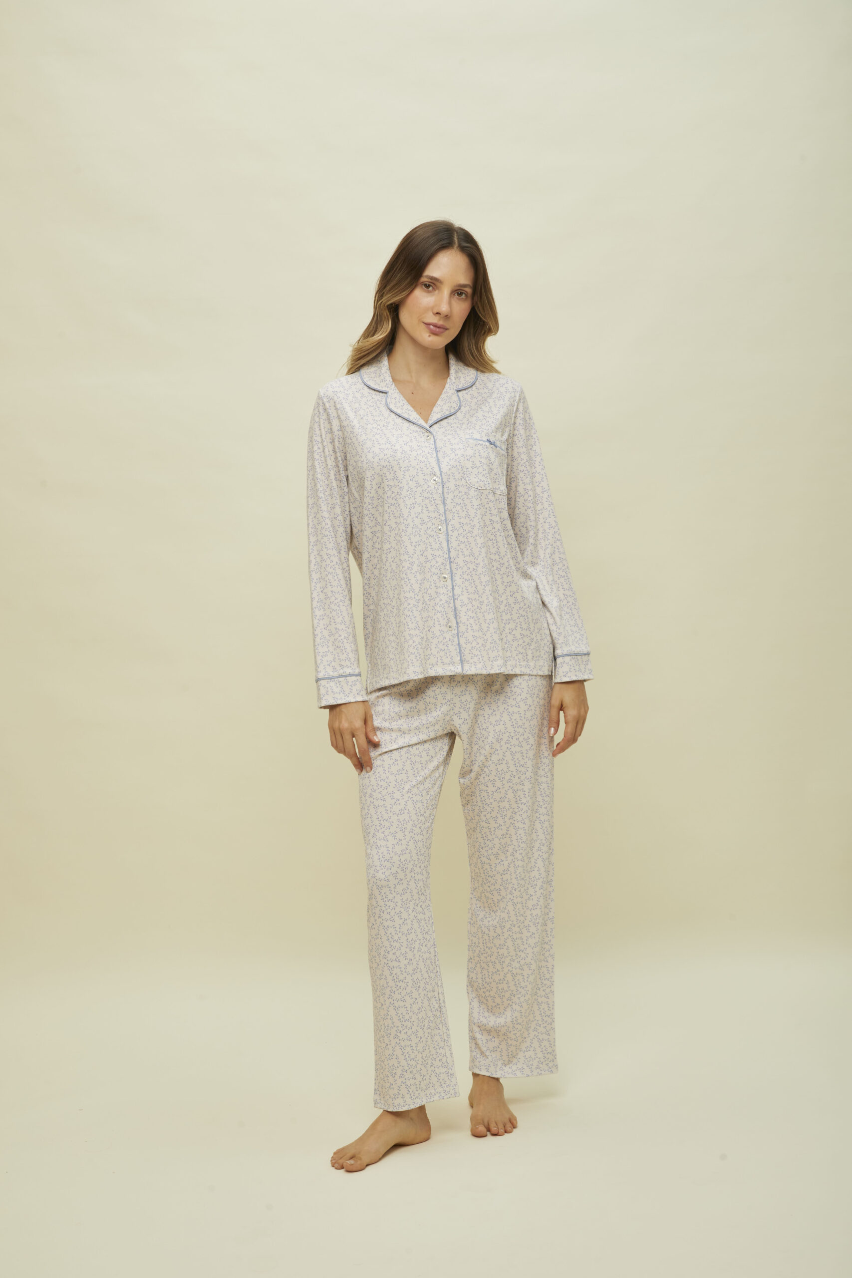 CHAQUETA Y PANTALON - Imagen 2
