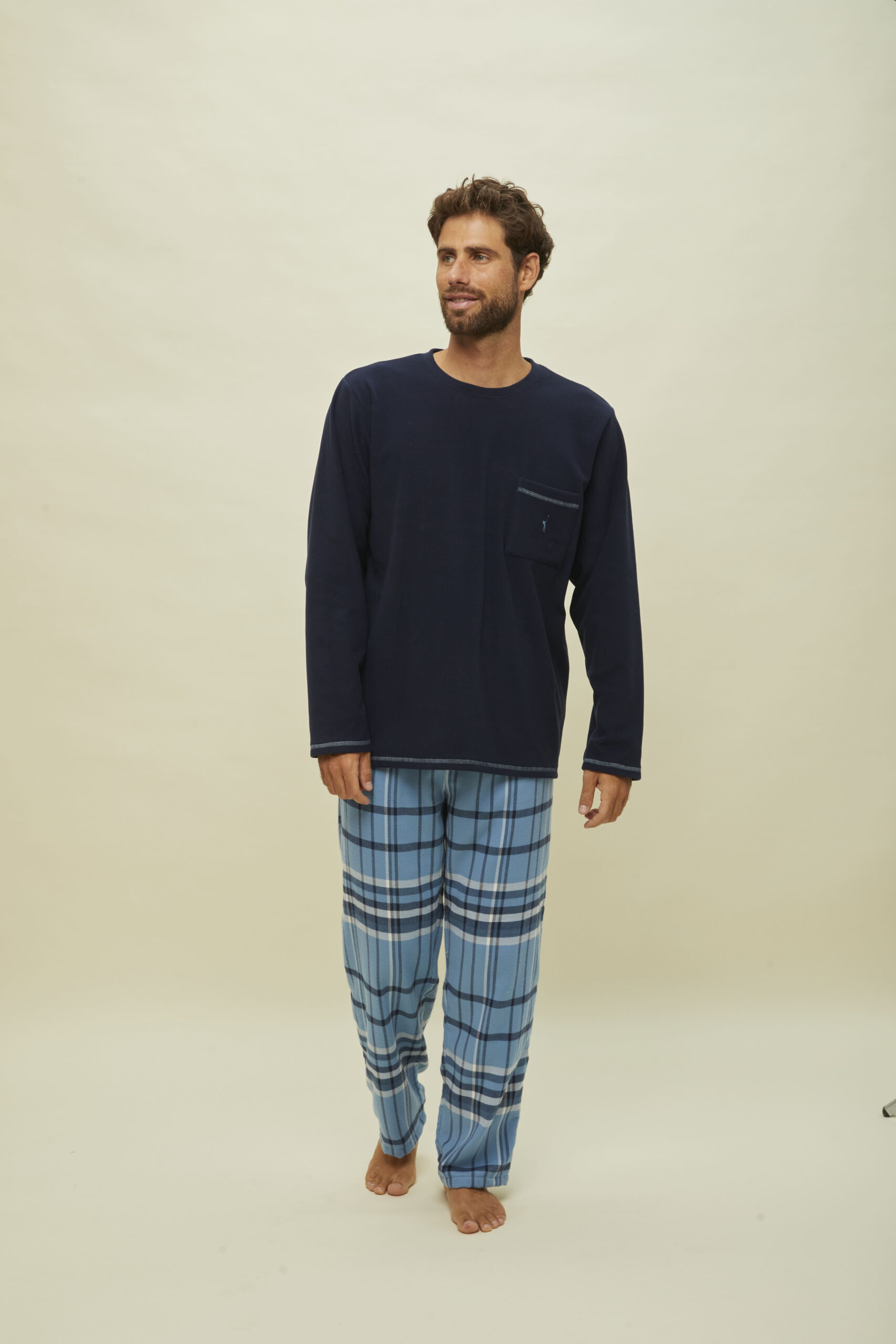 Polo y Pantalón - Imagen 2