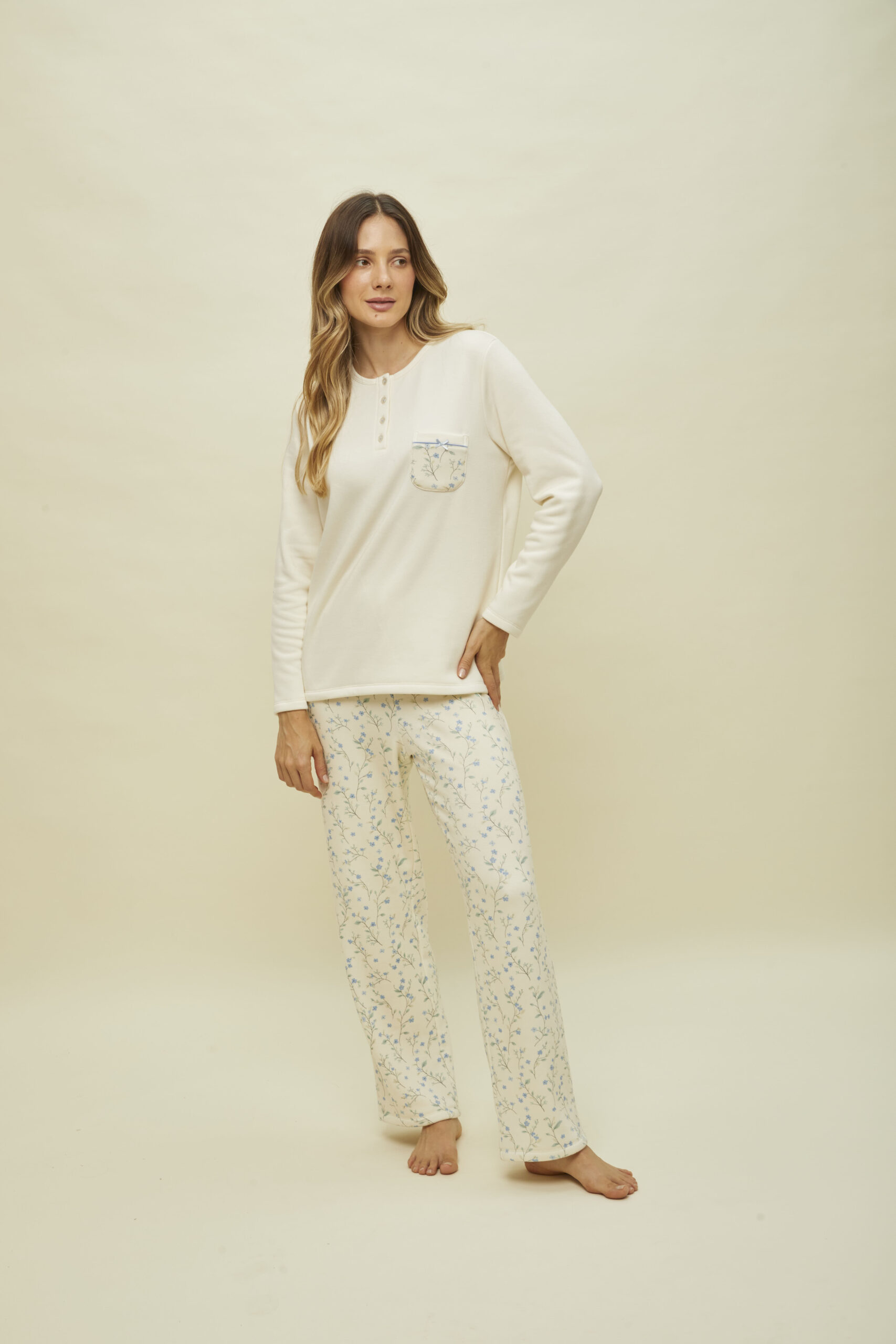 POLO Y PANTALON