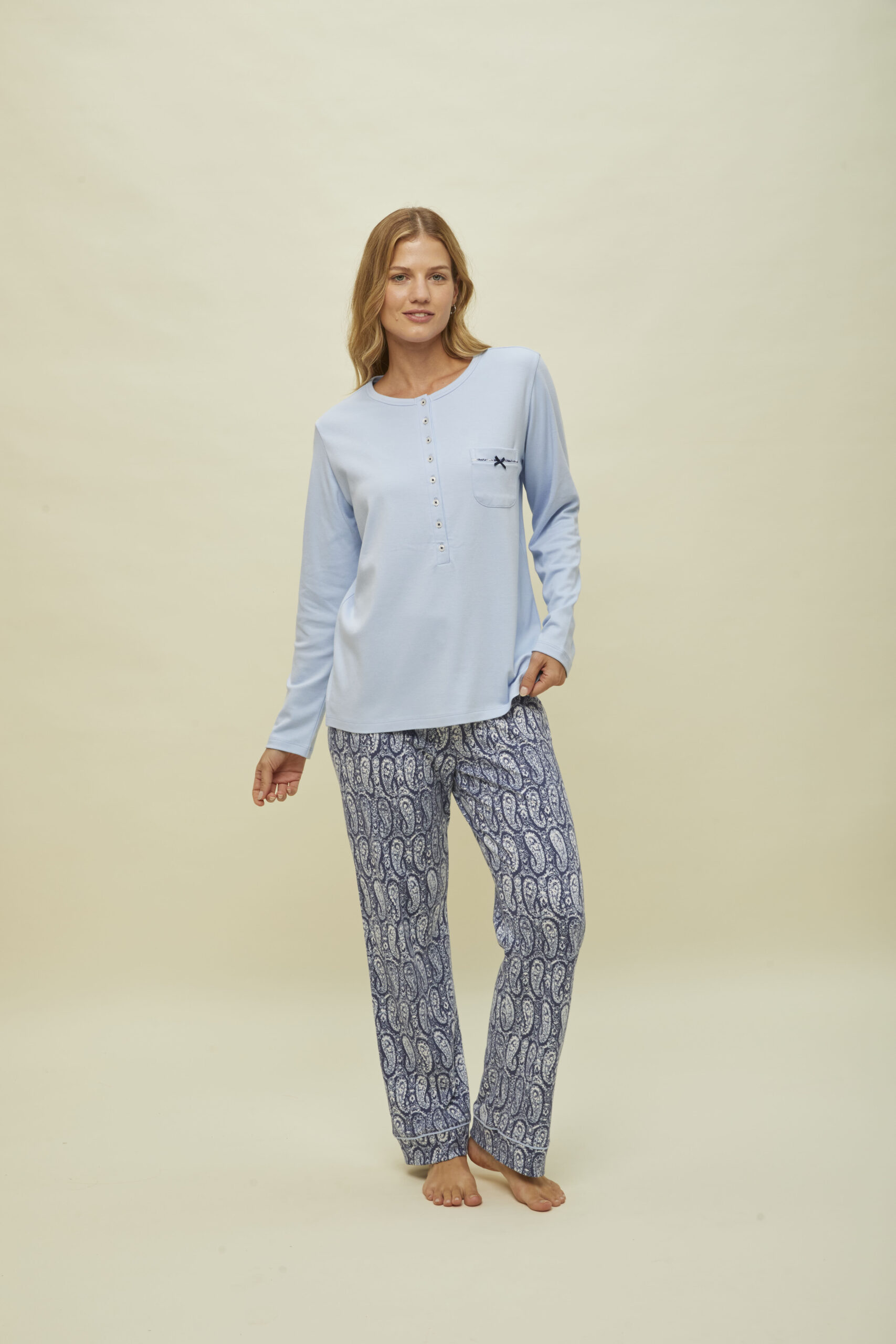 POLO Y PANTALON - Imagen 4
