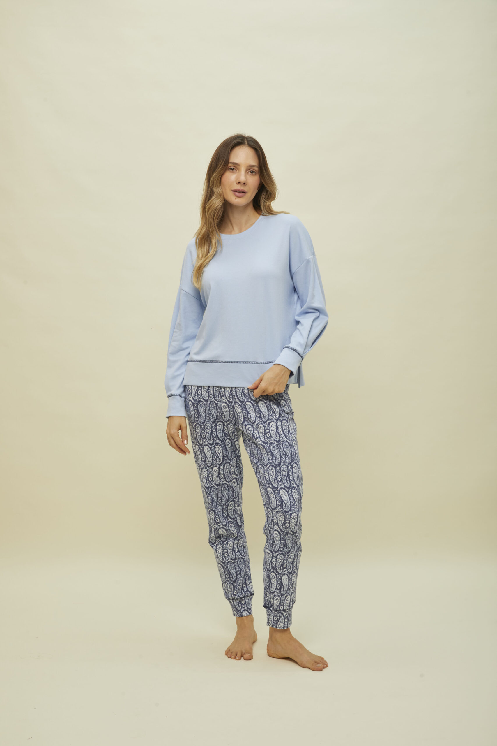 POLO Y PANTALON - Imagen 2