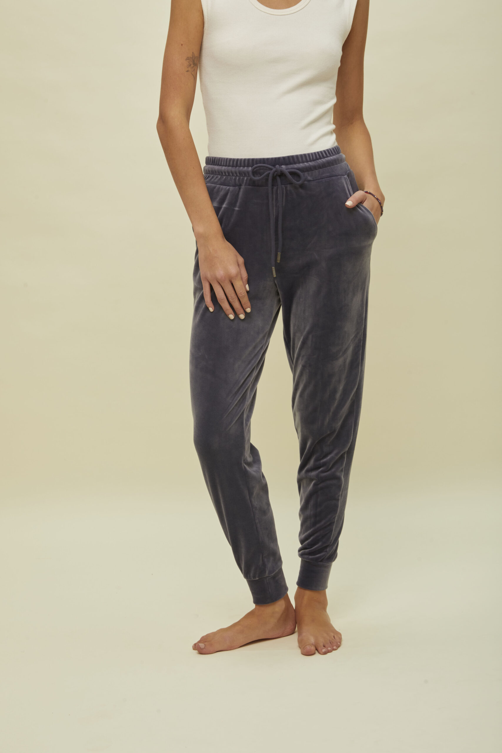 Jogger Plush - Imagen 4
